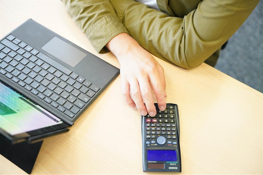 finance anteile im master studium accadis