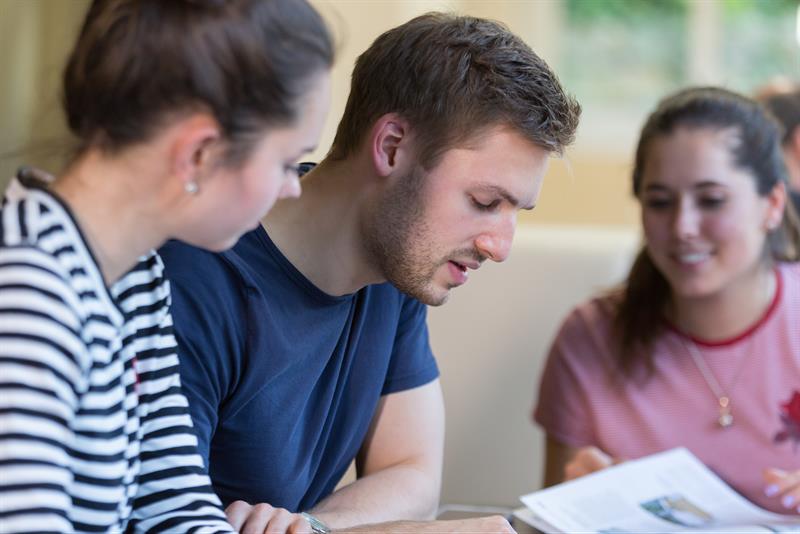 praxisbezug bachelorstudium vollzeit